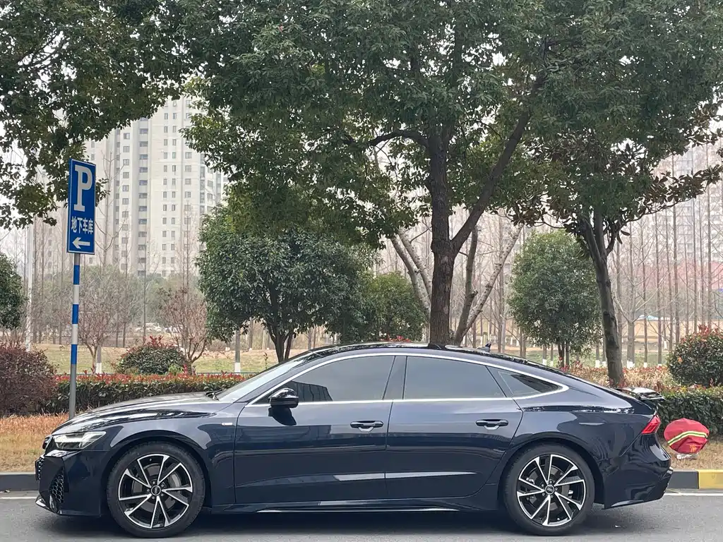 Audi A7 2021 — фото 3