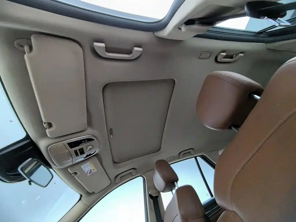 Haval H8 2015 — фото 14