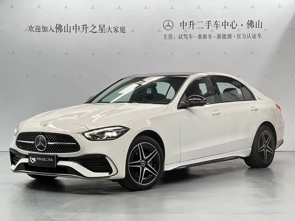 Mercedes-Benz C-Class 2024 — фото 1