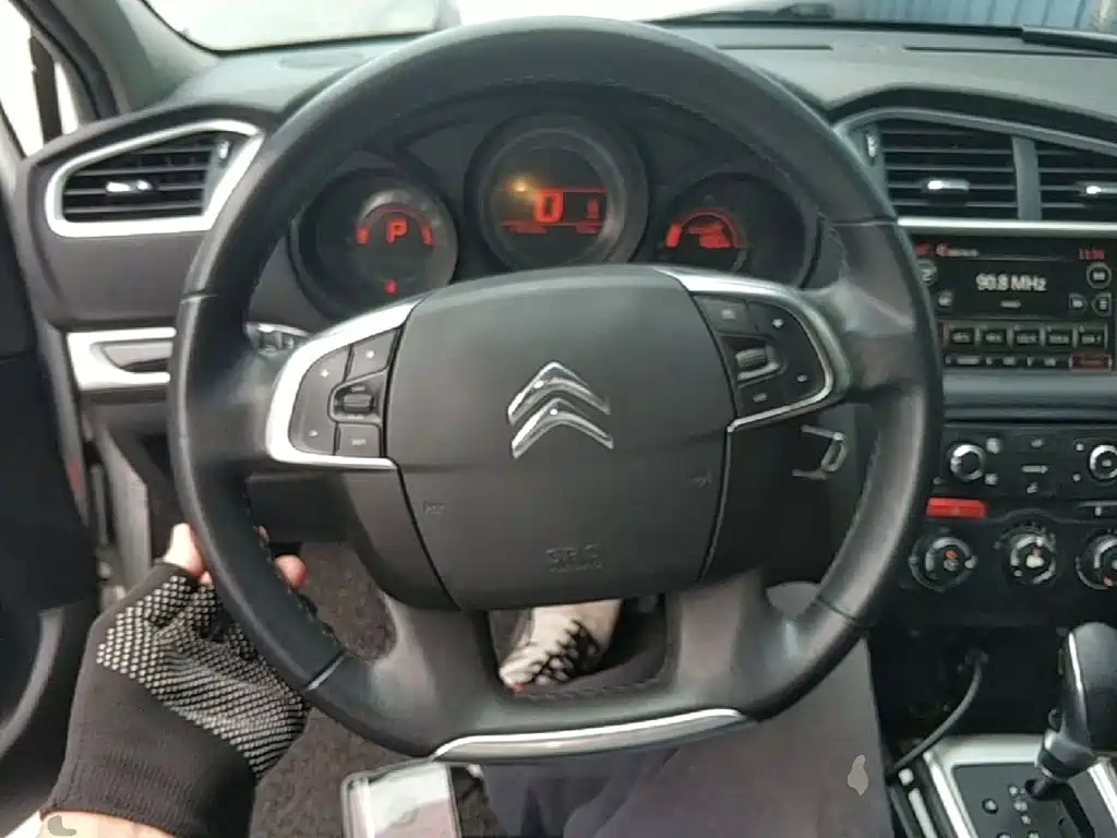 Citroen C4L 2016 — фото 11