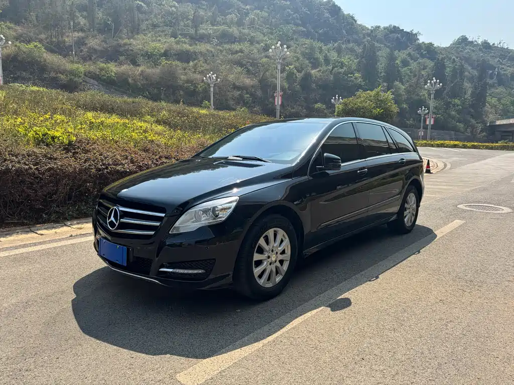 Mercedes-Benz R-Class 2015 — фото 1