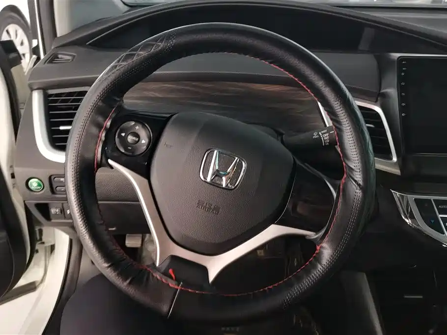 Honda Jade 2019 — фото 15
