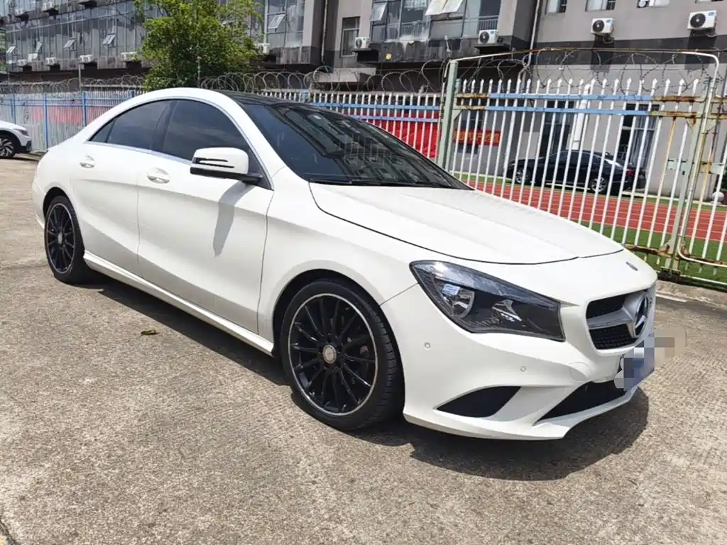 Mercedes-Benz CLA 2016