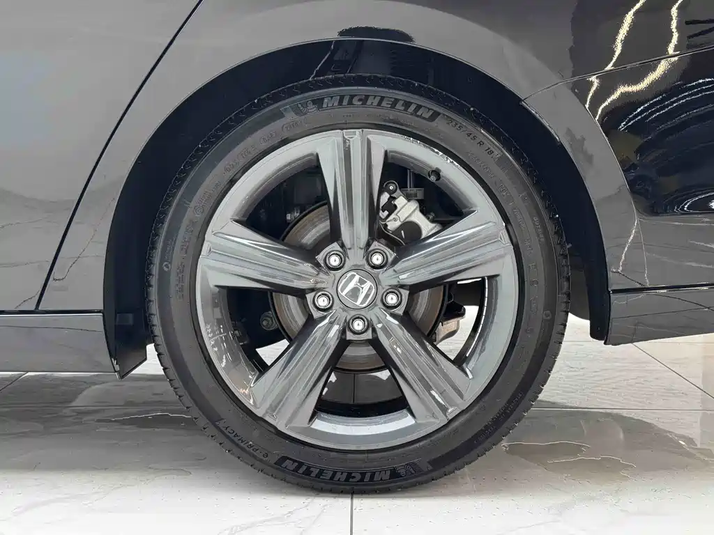 Honda Inspire 2025