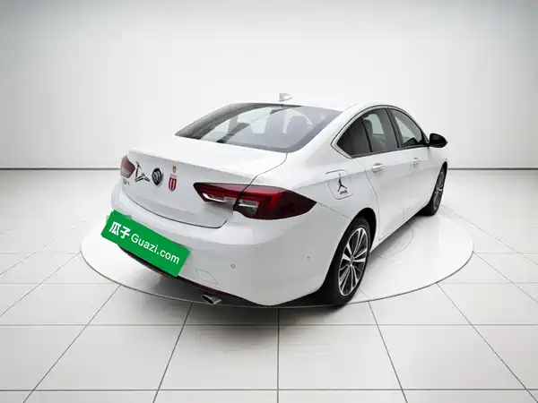 Buick Regal 2018