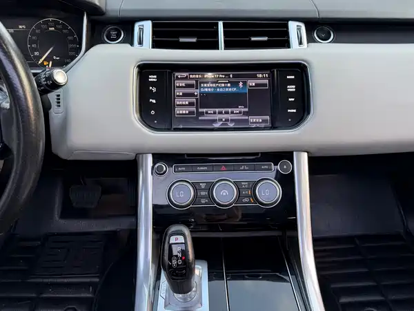 Land Rover Range Rover Sport 2014