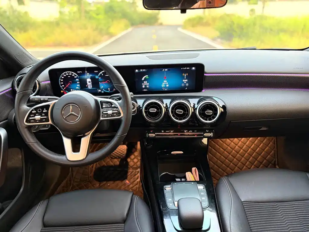 Mercedes-Benz A-Class 2022