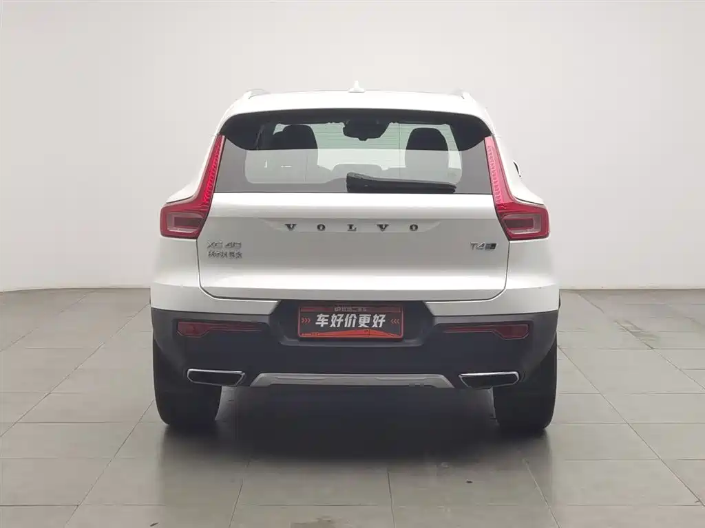 Volvo XC40 2019 — фото 4