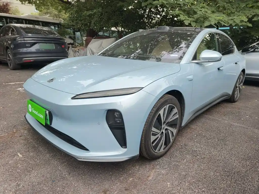 NIO ET5 2025
