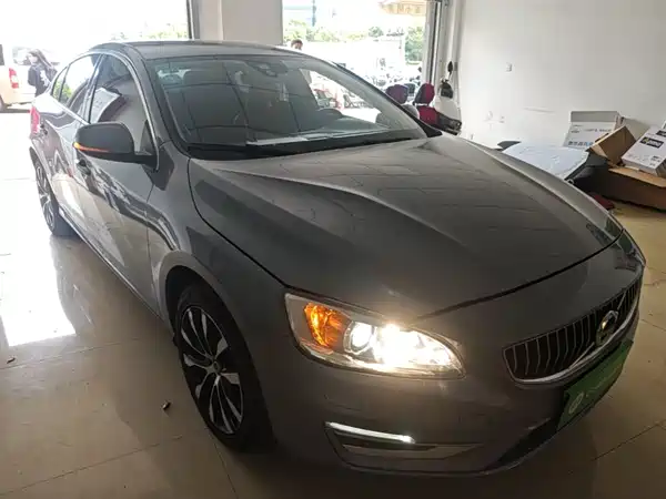 Volvo S60 2018