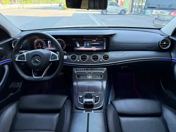 Mercedes-Benz E-Class 2016