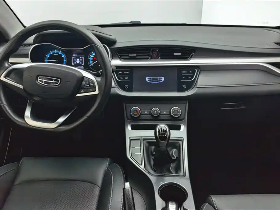 Geely Emgrand 2020 — фото 12