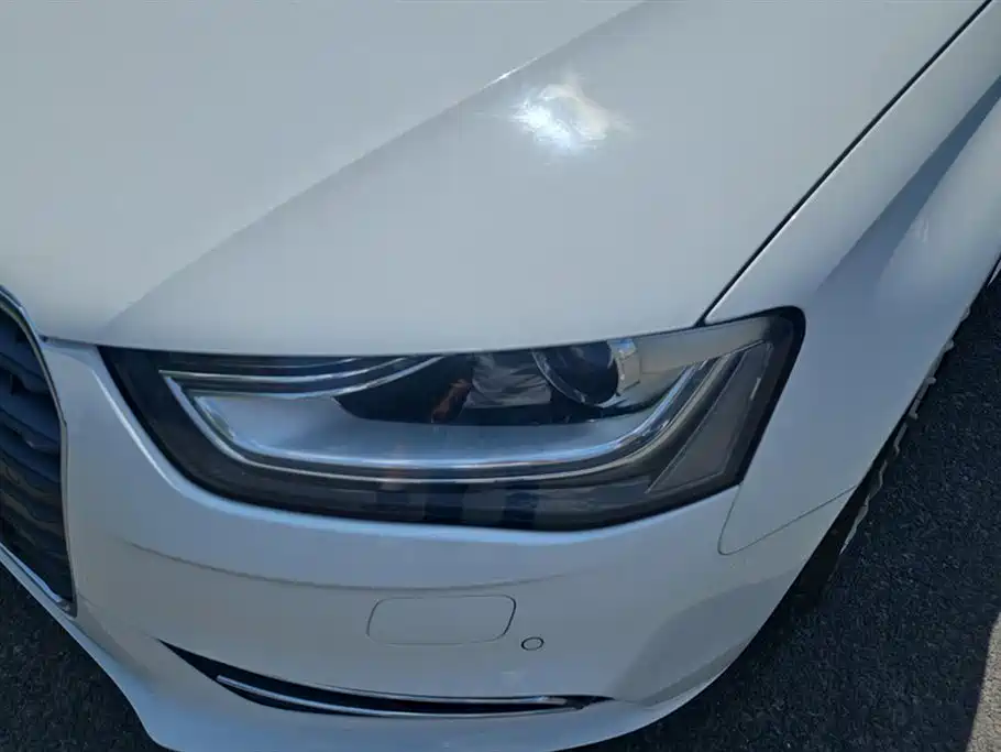 Audi A4L 2014