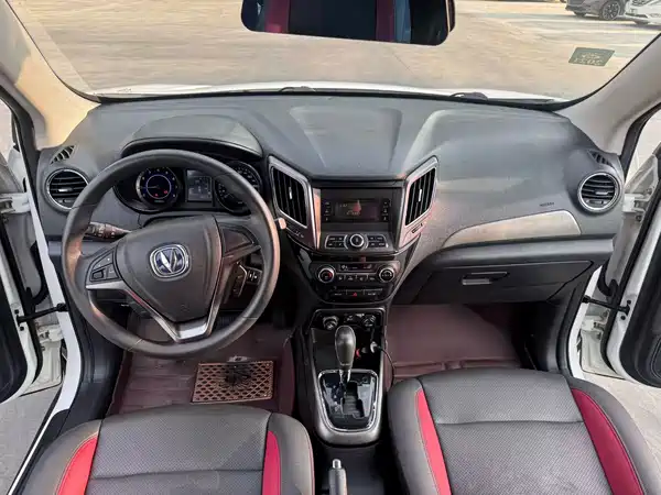 Changan CS15 2017