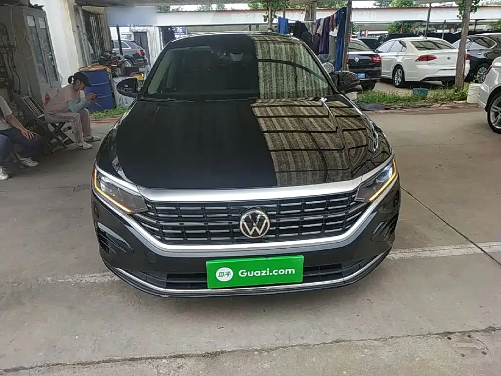 Volkswagen Passat 2022