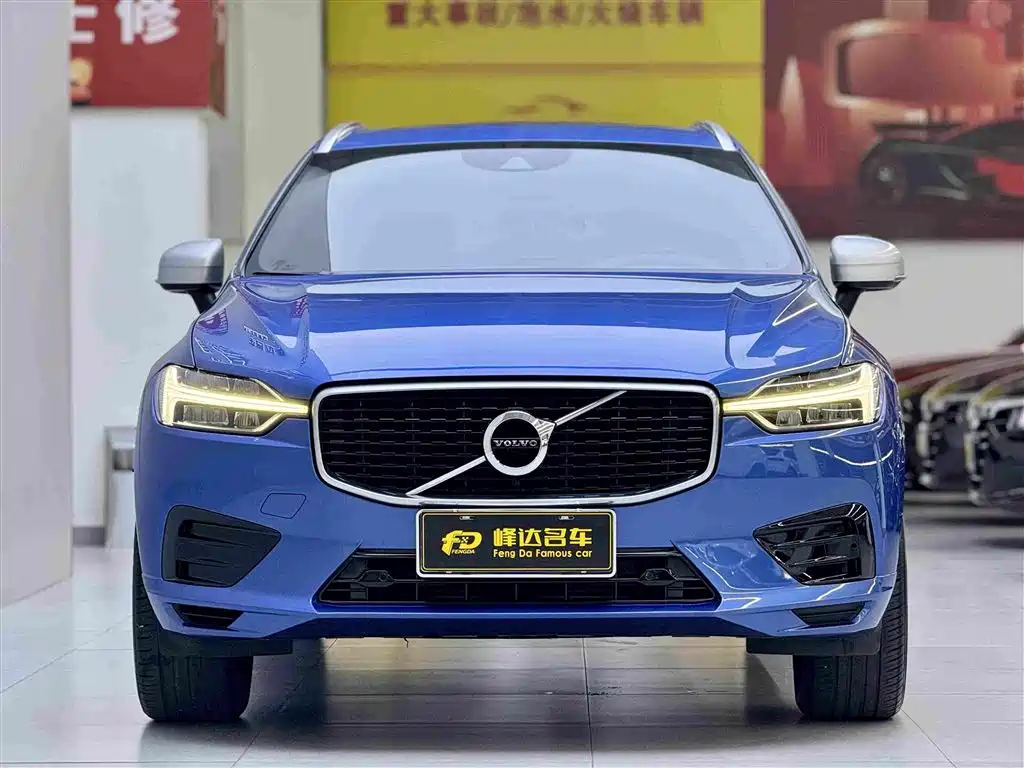 Volvo XC60 2019 — фото 4
