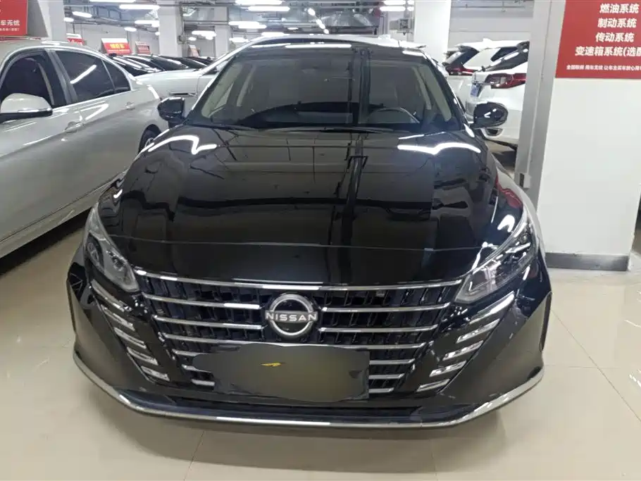 Nissan Teana 2023