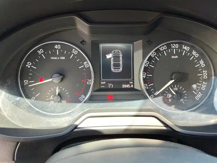 Skoda Octavia 2017 — фото 14