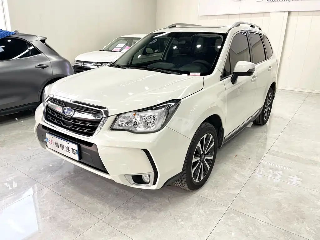 Subaru Forester 2017 — фото 4