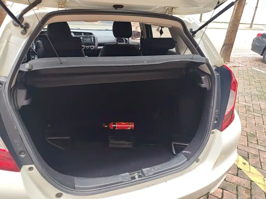 Honda Fit 2018 — фото 19