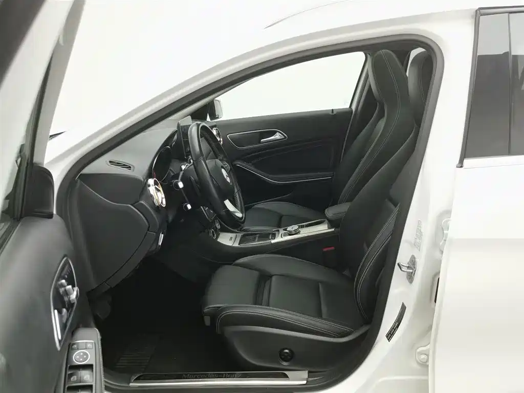 Mercedes-Benz GLA 2019 — фото 10