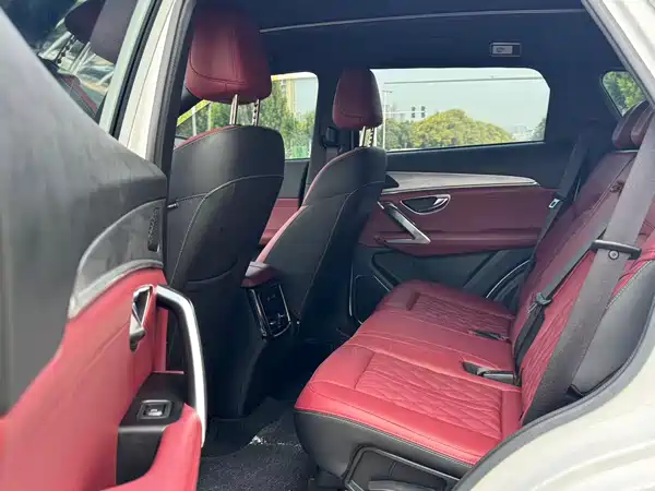 Jetour X70 PLUS 2023
