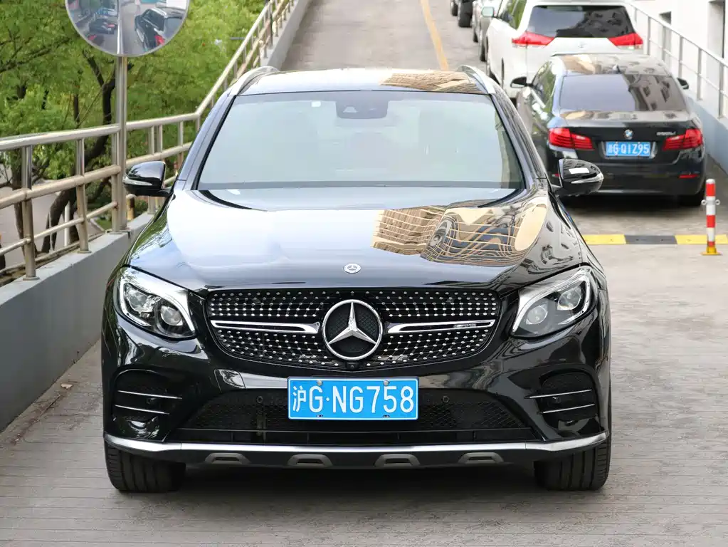 Mercedes-Benz GLC AMG 2019 — фото 4