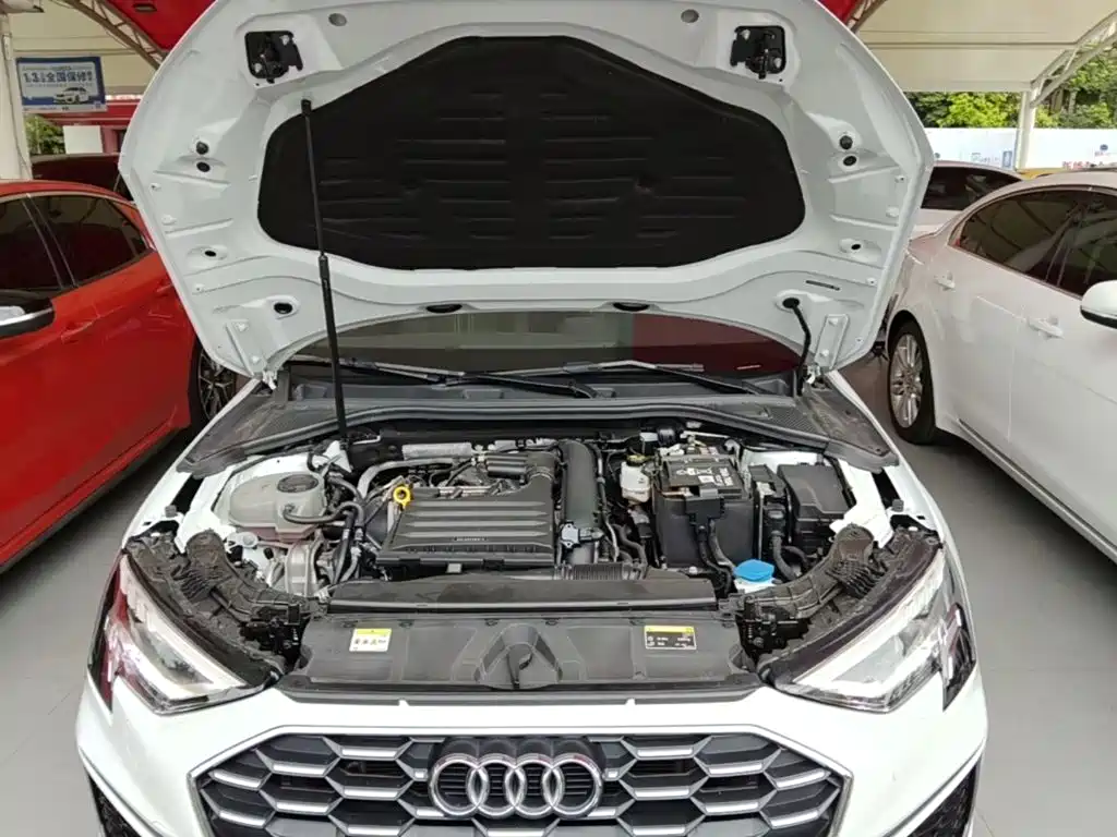 Audi A3 2024 — фото 20
