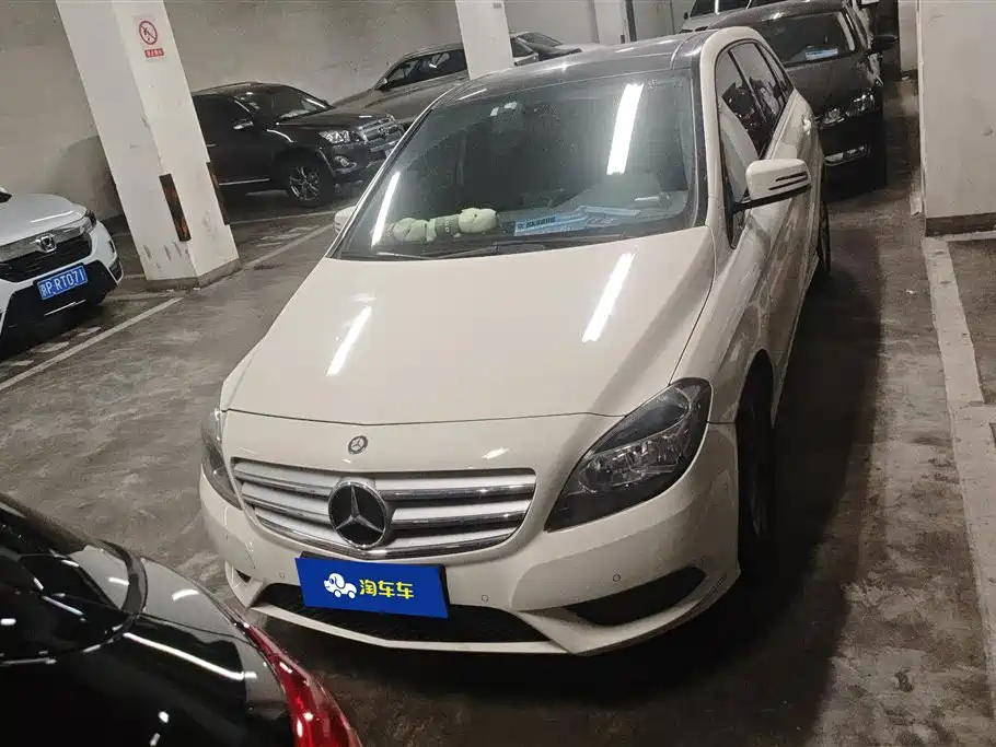 Mercedes-Benz B-Class 2013