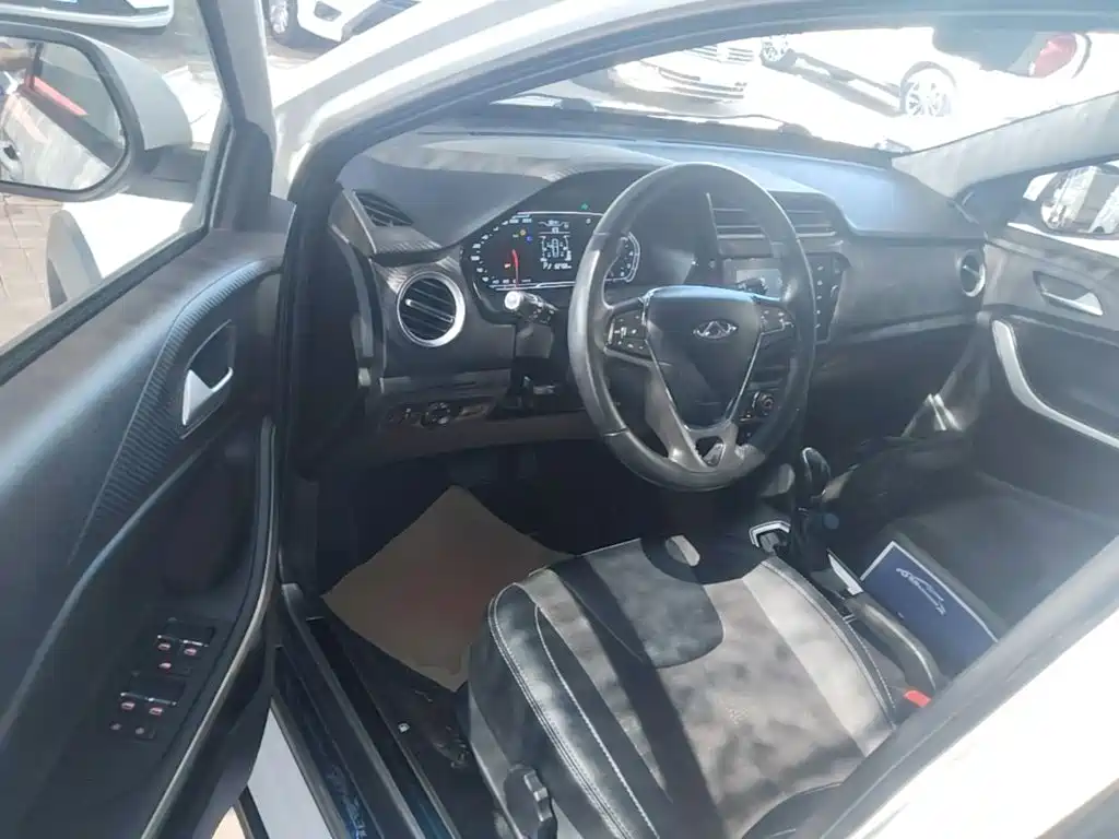 Chery Tiggo 3x 2018 — фото 16