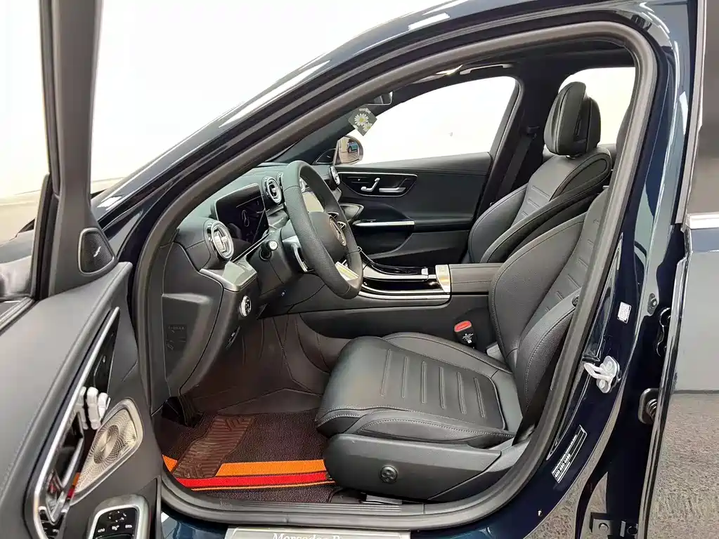 Mercedes-Benz C-Class 2026