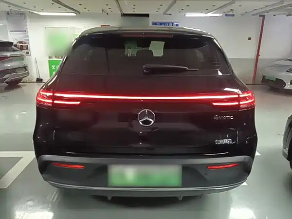 Mercedes-Benz EQC 2021