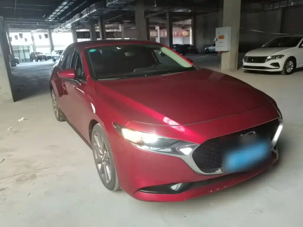 Mazda 3 Axela 2021