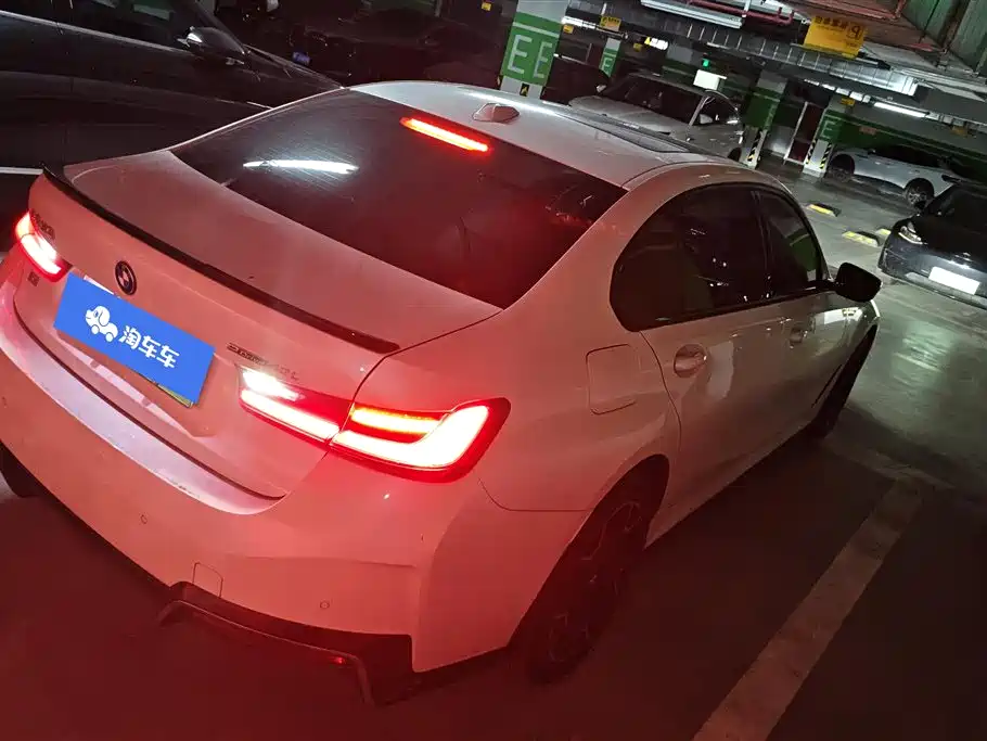 BMW i3 2023