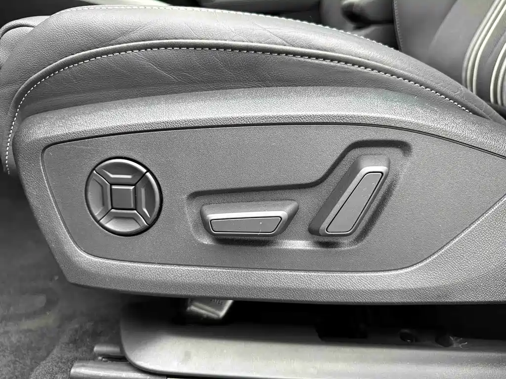 Audi A3 2021 — фото 11