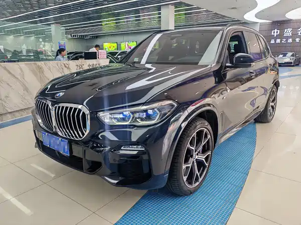 BMW X5 2019