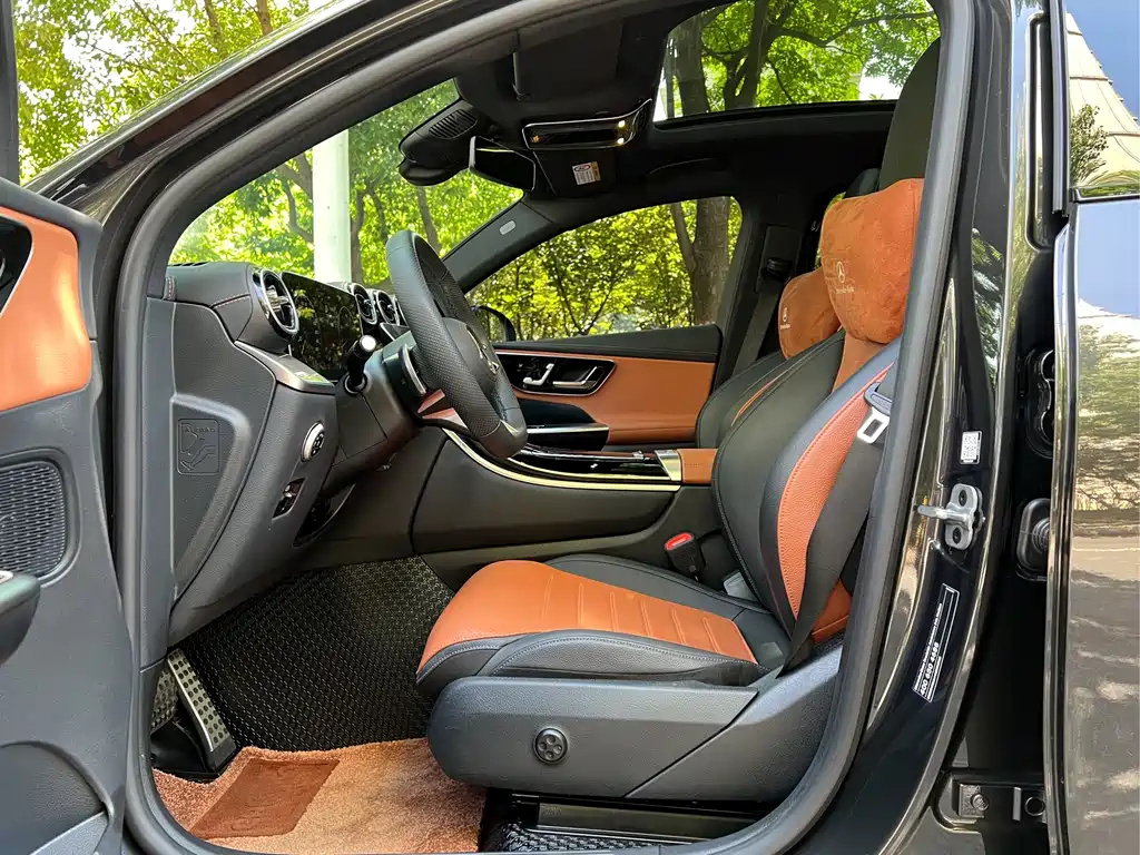 Mercedes-Benz GLC Coupe 2025 — фото 10