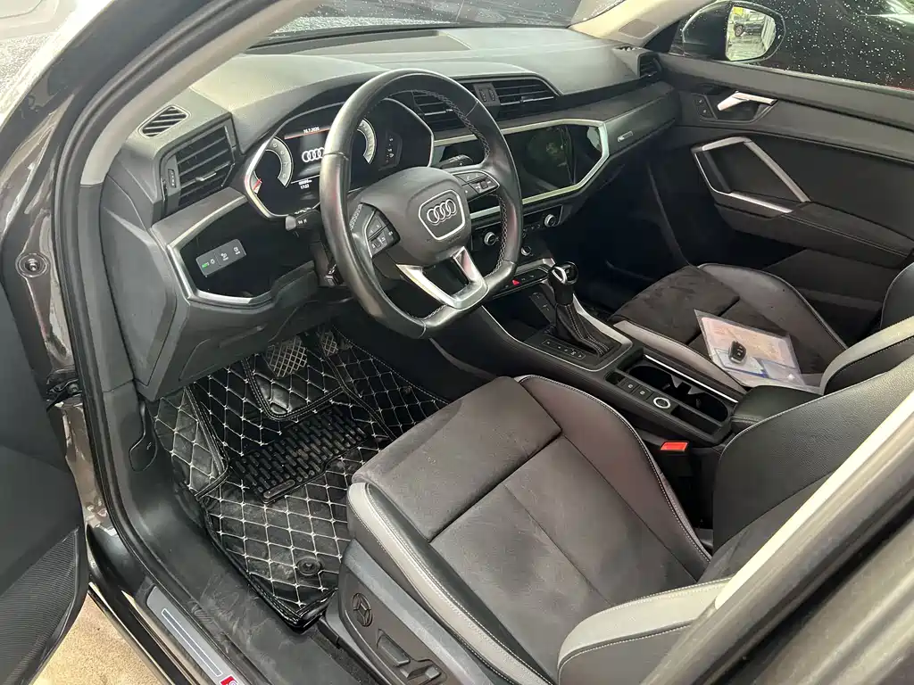 Audi Q3 2022