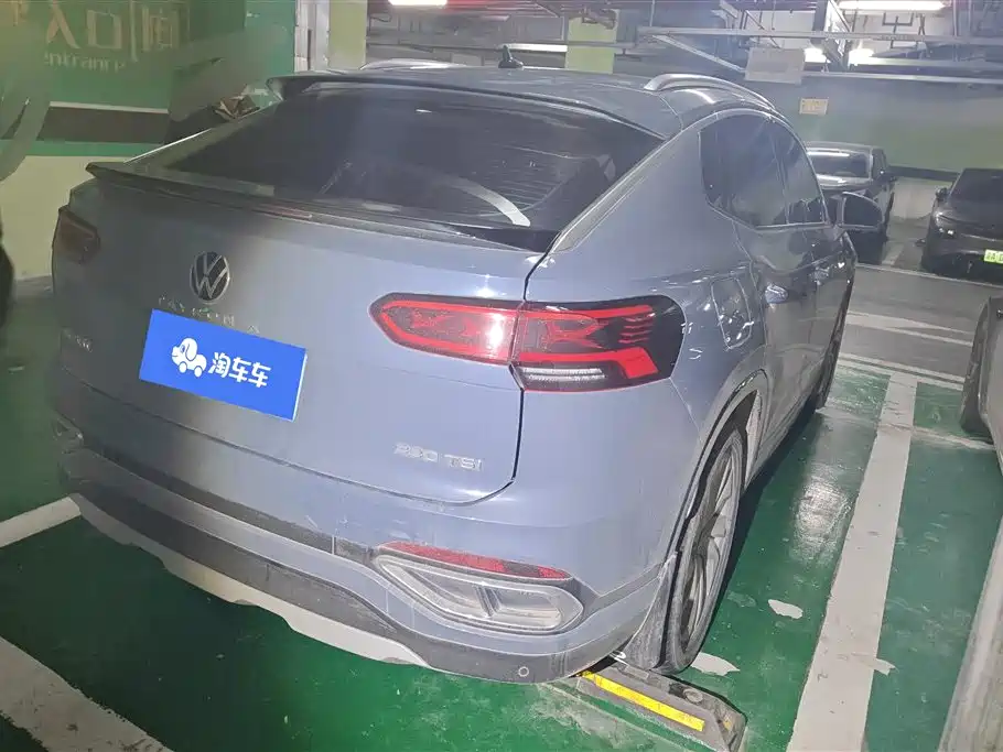 Volkswagen X 2022