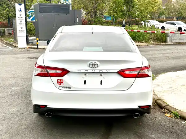 Toyota Camry 2023