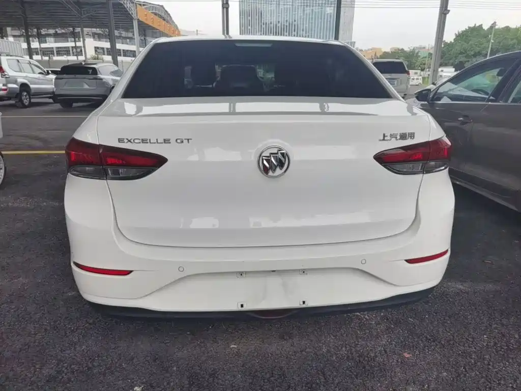Buick Excelle 2021