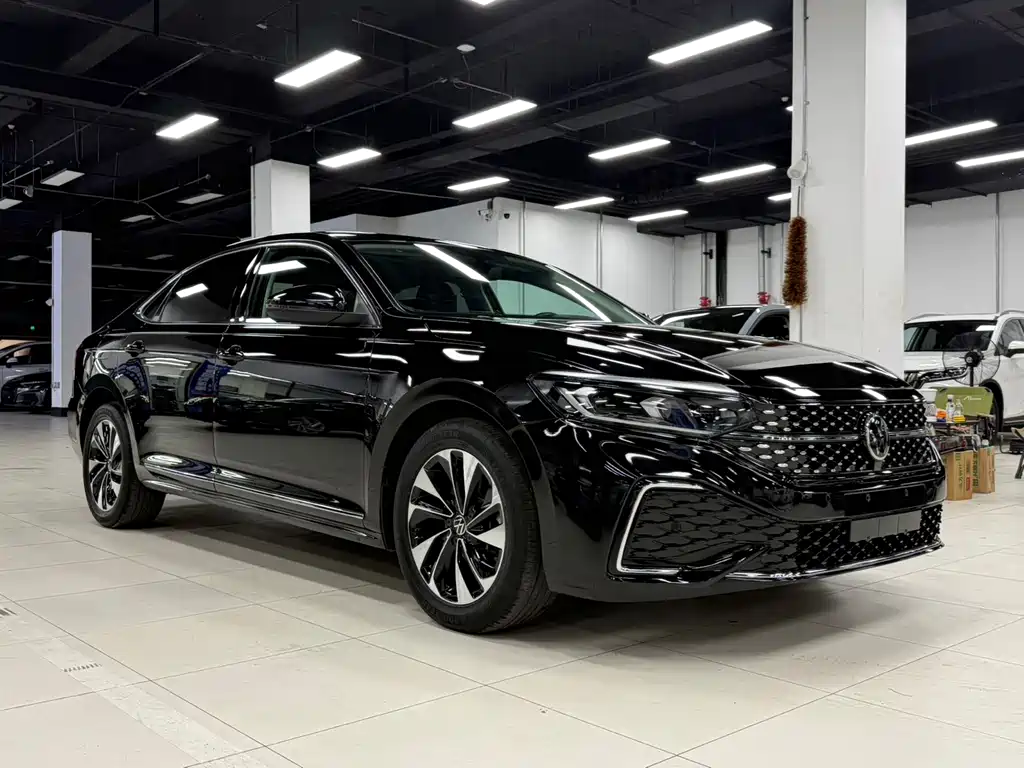 Volkswagen Passat 2022