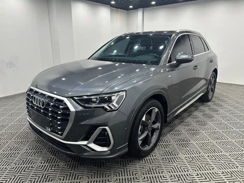 Audi Q3 2022