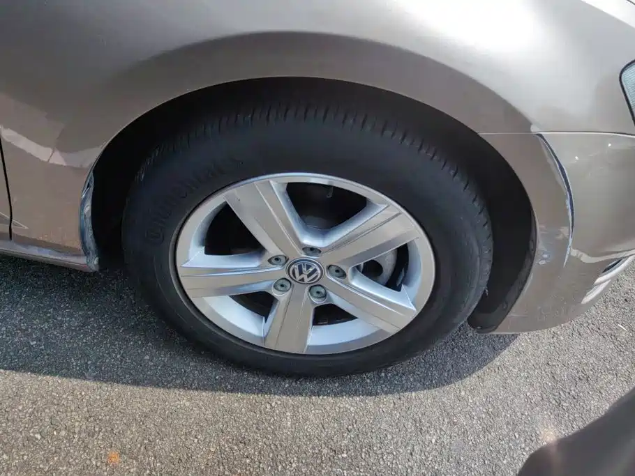 Volkswagen Golf 2014