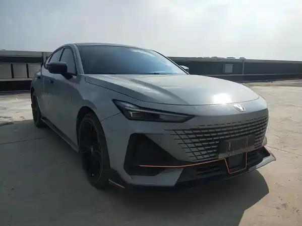 Changan UNI-V 2022