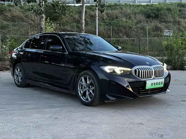 BMW i3 2023