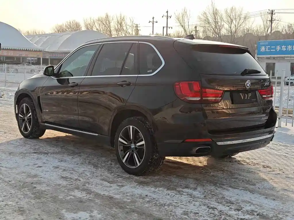 BMW X5 2017 — фото 9