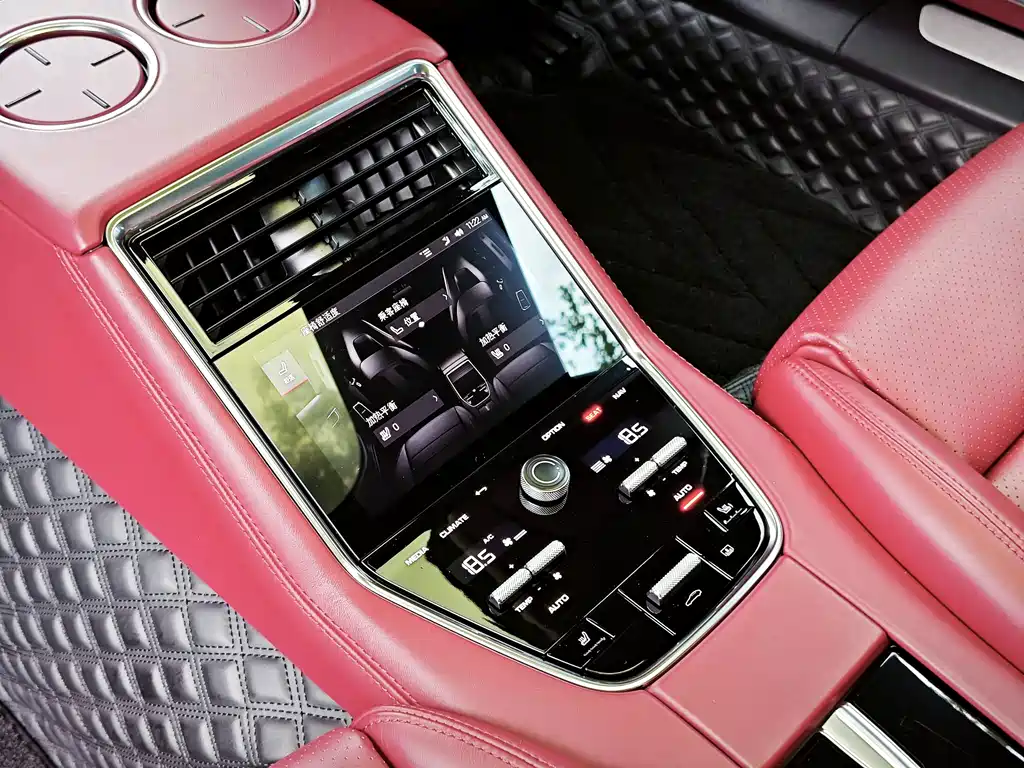 Porsche Panamera 2022 — фото 17