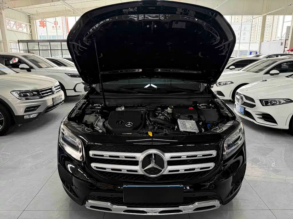 Mercedes-Benz GLB 2020 — фото 21