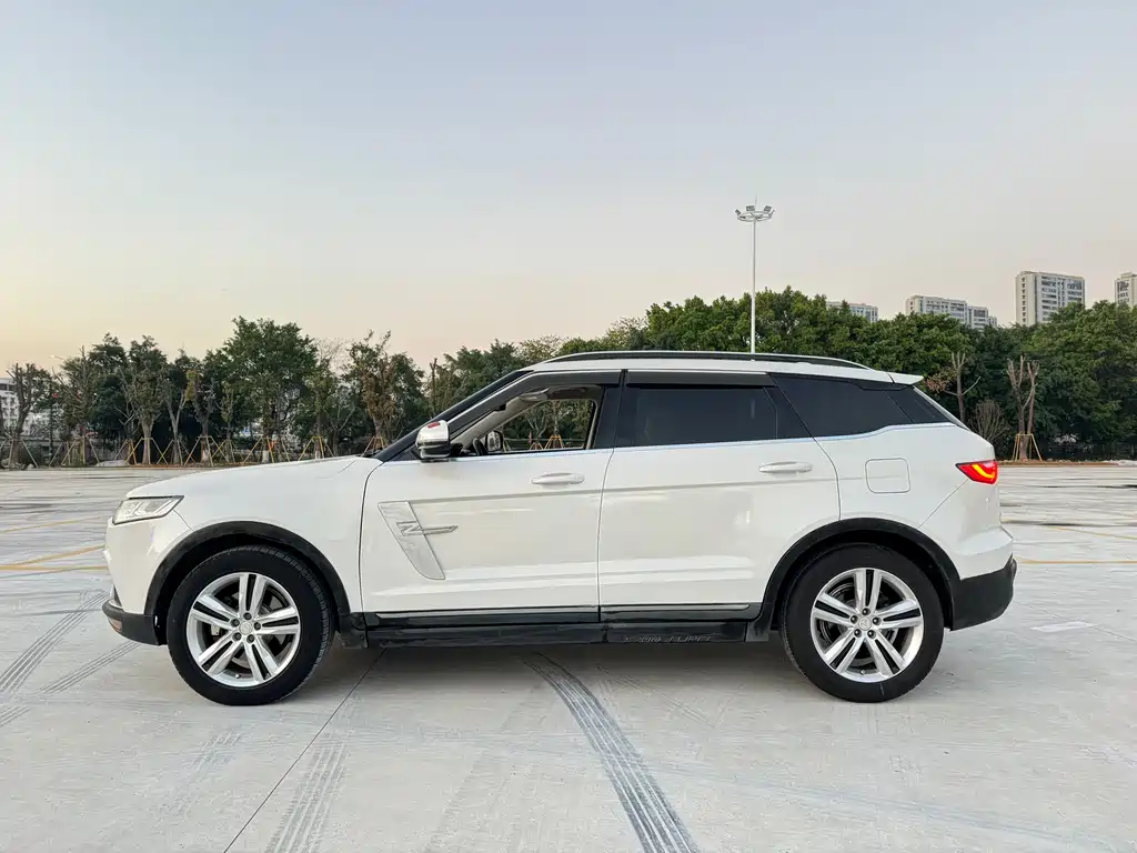 Zotye T700 2017 — фото 4